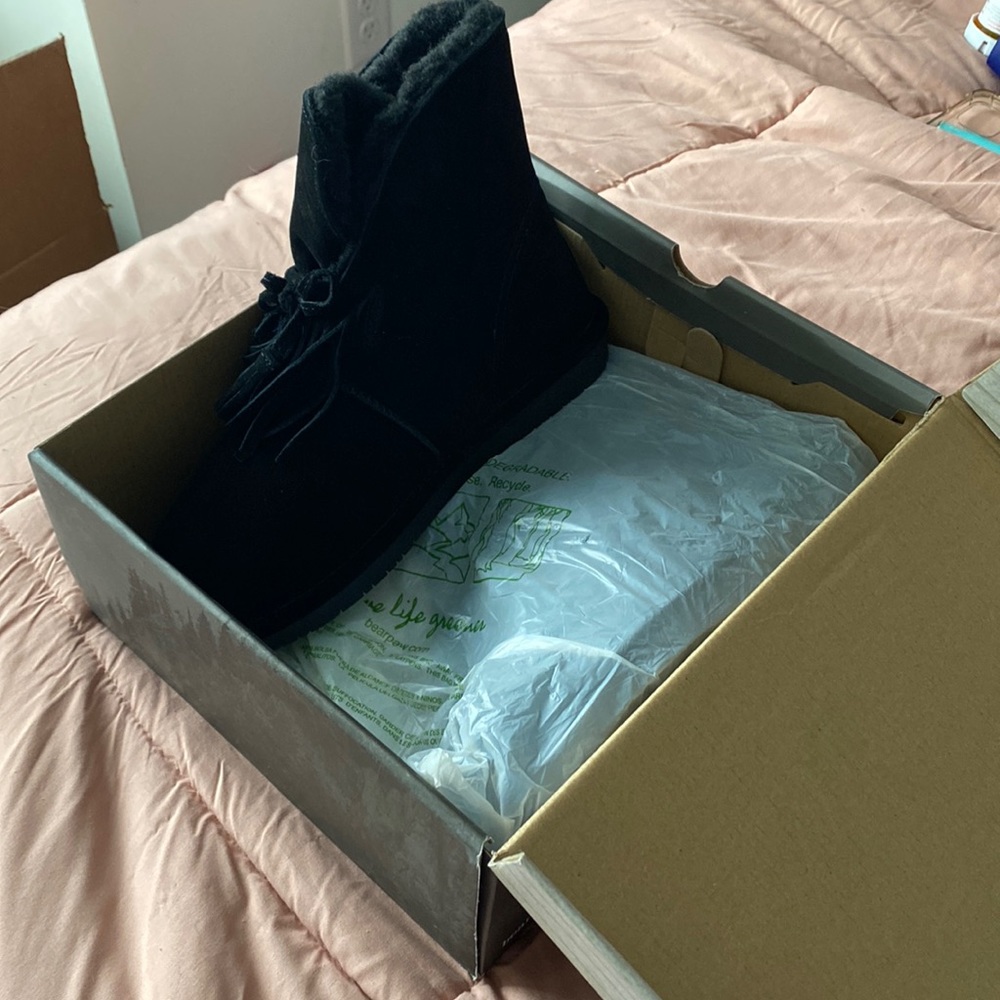 Size 11 bear paw boots